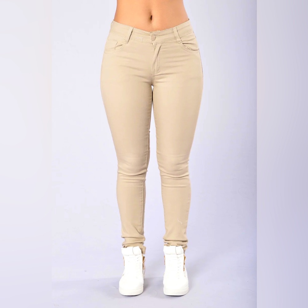 🌻O.S.C. Khaki Pants/Jeggings